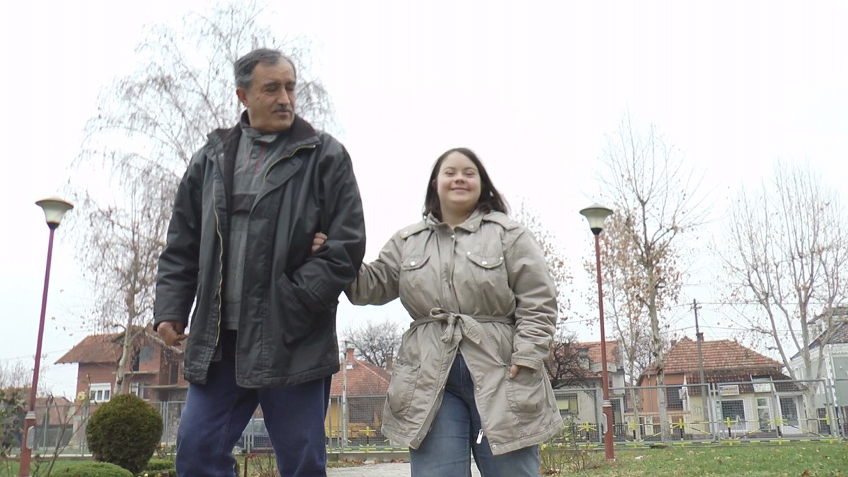 Закон родитељ - неговатељ годинама у процедури